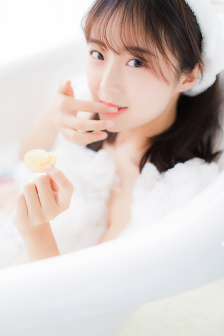 上别人丰满人妻完结