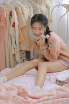 男生说要主动摸你的甜甜圈